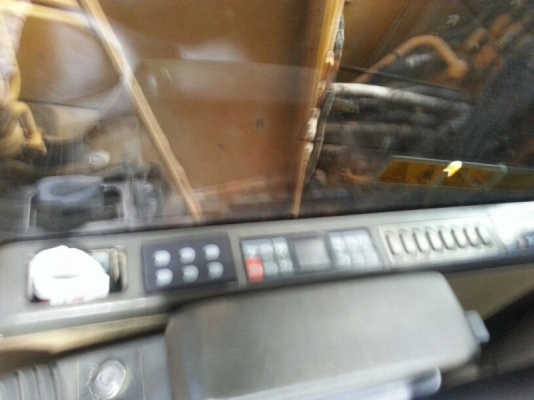 รถแบคโฮ  CAT  312C  ( รถทำงาน  12,xxx ซม. )   สนใจติดต่อ  081 - 6079515