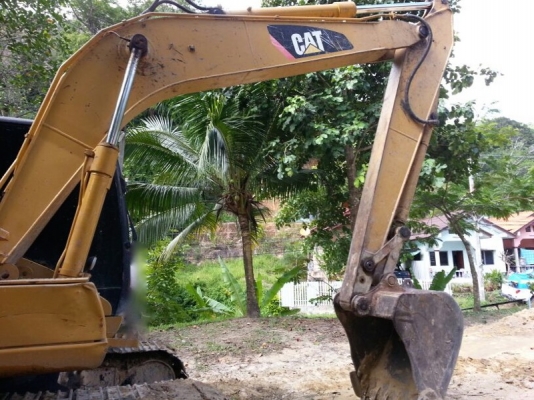 รถแบคโฮ  CAT  312C  ( รถทำงาน  12,xxx ซม. )   สนใจติดต่อ  081 - 6079515