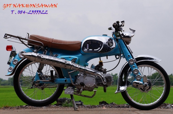 ขาย HONDA C 200 เครื่อง WAVE Z พร้อมทะเบียน เล่มโครง เล่มเครื่อง เลขตรง สภาพตามรูป สวย กริป เครื่องเดิมดีมาก ขับแน่นดี พร้อมใช้ครับ