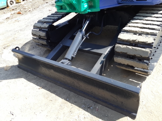 รถขุด KOMATSU รุ่น PC40FR แทร็กเหล็ก ท้ายกลม มิอสองญี่ปุ่น รถขุด KOMATSU รุ่น PC40FR แทร็กเหล็ก ท้ายกลม มิอสองญี่ปุ่น