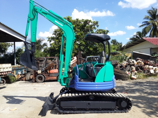 รถขุด KOMATSU รุ่น PC40FR แทร็กเหล็ก ท้ายกลม มิอสองญี่ปุ่น รถขุด KOMATSU รุ่น PC40FR แทร็กเหล็ก ท้ายกลม มิอสองญี่ปุ่น