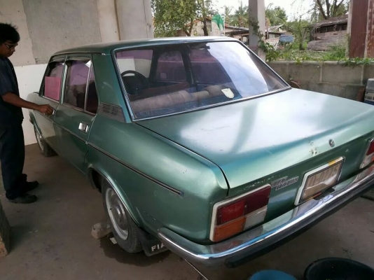 ขายเฟียต 1800 ทะเบียนครบ เอกสารพร้อมโอน