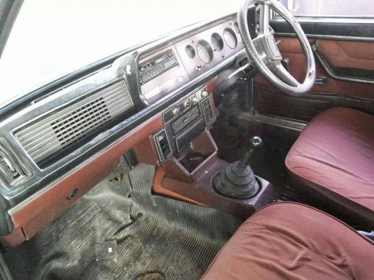 ขายเฟียต 1800 ทะเบียนครบ เอกสารพร้อมโอน ขายเฟียต 1800 ทะเบียนครบ เอกสารพร้อมโอน