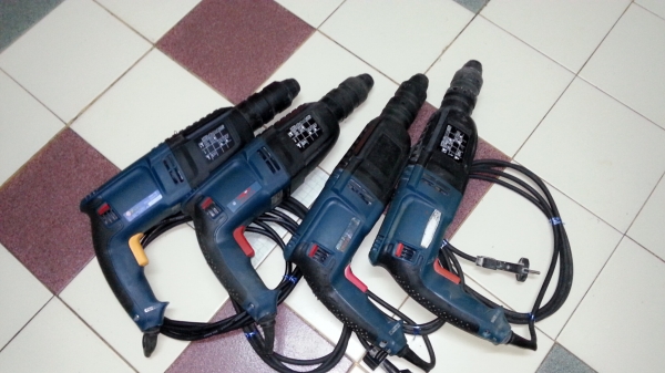 ขายสว่านโรตารี่กระแทกเจาะปูน3ระบบรุ่นใหญ่สุดสภาพดีมากๆทุกตัว