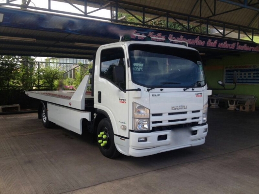 รถอีซูซุ 6 ล้อ  พื้นเรียบ NPR  150 แรงม้า. ปี 57  ( รถวิ่ง 1,9xx กม. )  สนใจติดต่อ  081 - 6079515