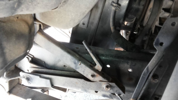 **390,000 บ.ต่อรอง**ขาย6ล้อดั้มดิน5คิว ISUZU NKR 110 NKR58LU5M 4BE1 110HP ห้างแท้เกียร์สั้น ปี40 เครื่องเดิมเกียร์เดิม 4BE1-110แรงฝาดำ เครื่องแน่น แห้งดี แรงดีไม่เยิ้ม เกียร์สั้น เข้าง่ายไม่หลุด ไม่หอน ช่วงล่าง คานหน้าเดิม เฟืองท้ายใหญ่ เสี่ยสั่งลุย คัสซี