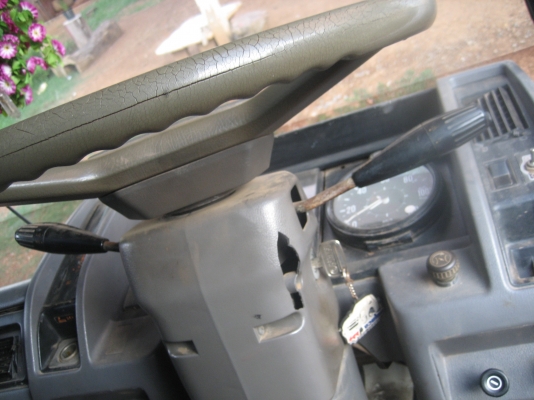 HINO  ไฮเทค เครื่อง 165 แรง  765,000 บาท // ลด 735,000 บาท