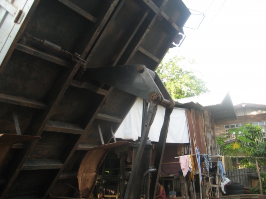 HINO  ไฮเทค เครื่อง 165 แรง  765,000 บาท // ลด 735,000 บาท