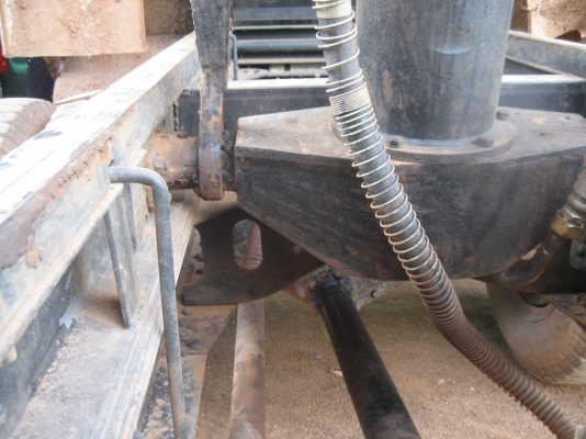 HINO  ไฮเทค เครื่อง 165 แรง  765,000 บาท // ลด 735,000 บาท