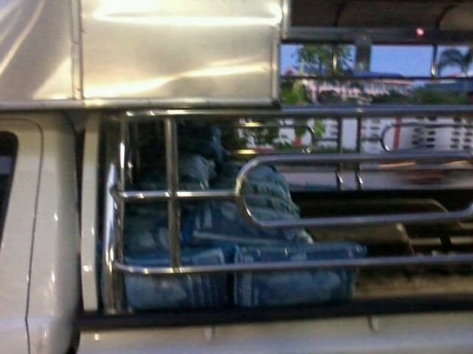 ขายคอกและหลังคาสแตนเลส