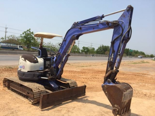 ขายรถแบคโฮ MITSUBISHI MM40CR-2 คอลโทรลน้ำมัน ปั้มนิ้ว นำเข้าจากญี่ปุ่น มีVDOการทำงาน