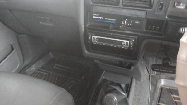 ***ขายแล้วครับขอบคุณ Truck2hand ขายกระบะแค็ปสวยๆ TOYOTA ไมตี้เอ็กซ์ 2.5 โป่งหน้า-หลัง ตาเต็มแท้ ปี41/98 เครื่องเดิมเกียร์เดิม 2L 2.5 แน่นๆ แห้งๆ ไม่มีเยิ้ม แรงดีไม่มีตก เกียร์แน่นไม่หอนไม่หลุด ช่วงล่างหนึบคัสซีสวยไม่มีปะไม่มีดาม กระบะสวยมีพื้นปูกระบะ หน้า