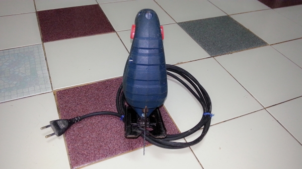 ขายเลื่อยจิ๊กซอยี่ห้อBOSCHรุ่นGST65 พร้อมใช้งานครับ ขายเลื่อยจิ๊กซอยี่ห้อBOSCHรุ่นGST65 พร้อมใช้งานครับ