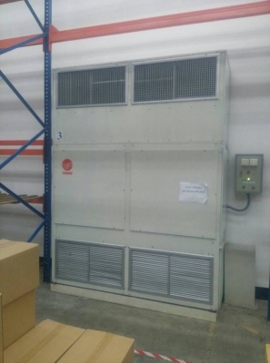 ขายแอร์ train ขนาด 10-15 ตัน ตู้เเพ็คเก็ต