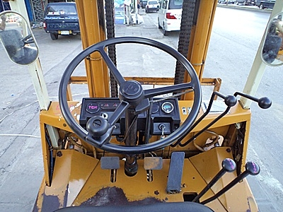 ขายรถยกTCM 2 ตัน (รุ่น15) เครื่องเบนซิน กระบอกคู่ เสาสูง 3 เมตร ยางตันใหม่ พวงมาลัยเพาเว่อร์ สีเดิมจากนอก นำเข้าจากญี่ปุ่น ใช้งานได้ทันที ราคา 170000 ขายรถยกTCM 2 ตัน (รุ่น15) เครื่องเบนซิน กระบอกคู่ เสาสูง 3 เมตร ยางตันใหม่ พวงมาลัยเพาเว่อร์ สีเดิมจากนอก นำเข้าจากญี่ปุ่น ใช้งานได้ทันที ราคา 170000