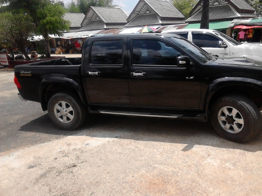 ขาย ISUZU เครื่อง 3000 LS เกียร์ออร์โต้ ปี 50 โกซีรี่  เอกสารพร้อมโอน