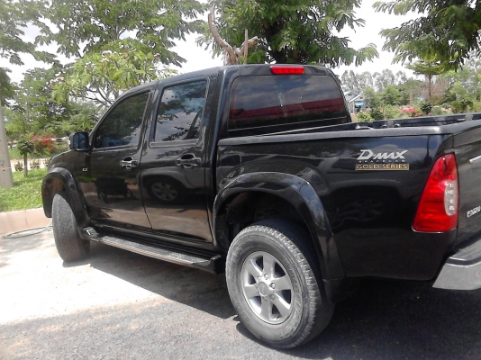 ขาย ISUZU เครื่อง 3000 LS เกียร์ออร์โต้ ปี 50 โกซีรี่  เอกสารพร้อมโอน