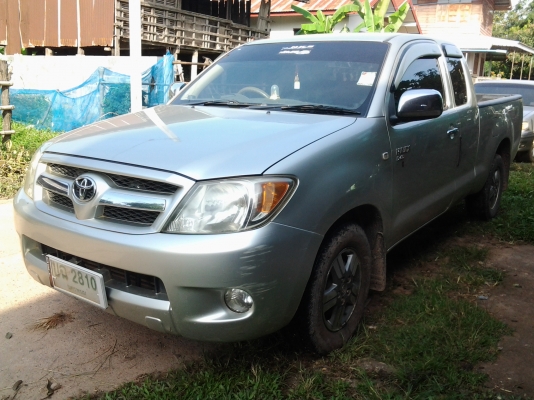 TOYOTA VIGO 2.5G แอร์แบคคู่ ตัวทอป ปี49 วิ่งน้อยครับ TOYOTA VIGO 2.5G แอร์แบคคู่ ตัวทอป ปี49 วิ่งน้อยครับ