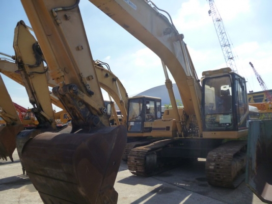 ขายรถขุด CAT sizeใหญ่มีลายหัวเจาะพร้อม นำเข้าจากญี่ปุ่น