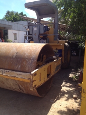 ขายรถบด Volvo 2 เพลา ขายรถบด Volvo 2 เพลา