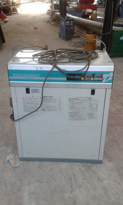 ปั๊มลม HITACHI เก่าญี่ปุ่น สภาพดีพร้อมใช้งาน