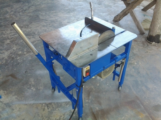 ขายแท่นตัดอลูมิเนียมมือสอง ขายแท่นตัดอลูมิเนียมมือสอง