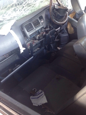 ซากโตโยต้าD4Dช่วงยาว เพลาลอย เล่มโอนลอยปี 03 เเยกขายเป็นอะไหลทุกอย่าง ซากโตโยต้าD4Dช่วงยาว เพลาลอย เล่มโอนลอยปี 03 เเยกขายเป็นอะไหลทุกอย่าง