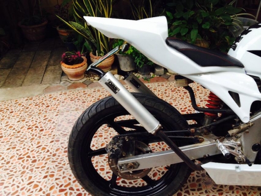 จำใจขาย/แลก ครับ ร้อนเงิน NSR150RR แต่งเป็นCBR1000 จำใจขาย/แลก ครับ ร้อนเงิน NSR150RR แต่งเป็นCBR1000