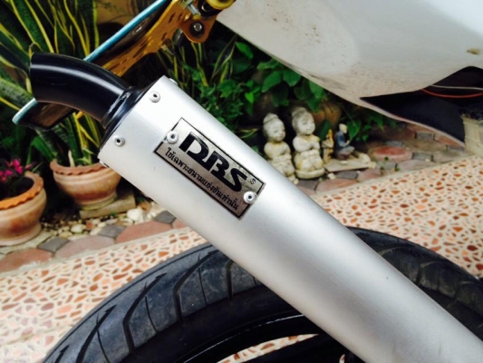 จำใจขาย/แลก ครับ ร้อนเงิน NSR150RR แต่งเป็นCBR1000 จำใจขาย/แลก ครับ ร้อนเงิน NSR150RR แต่งเป็นCBR1000