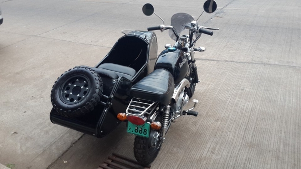 มาอีกแล้วคับ GORILLA SIDECAR 110 cc...เครื่องดี มีสตาทมือ ขับปกติคับ สวยๆคับ ราคา 39000 บาท สนใจติดต่อ 081-0578282 คับ พร้อมส่งทั่วไทยคับ POP BIGBIKE SAKONNAKHON.....