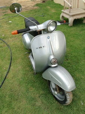 vespa 50cc สภาพดี เลขไมล์น้อย อิตาลี่ แท้