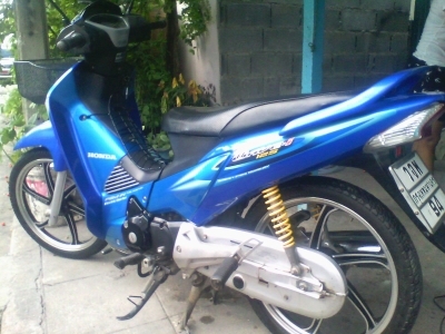 honda wave i125 PGMFI หัวฉีดสตาร์ทมือ สภาพพร้อมใช้