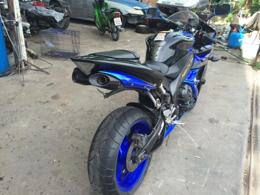 ขาย yamaha r1 2006 ทะเบียนเเท้ จัดไฟเเนนซ์ได้
