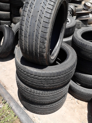225/50R17  YOKOHAMA  ADVANCE A10A มีชุด 4 เส้น โทร.081-427-3941