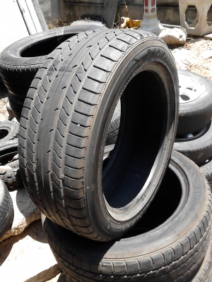 225/50R17  YOKOHAMA  ADVANCE A10A มีชุด 4 เส้น โทร.081-427-3941