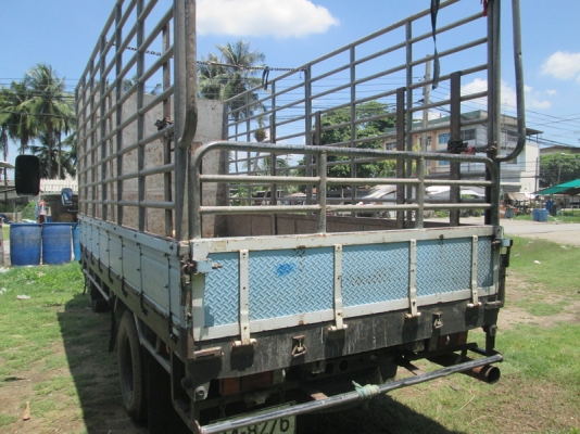 ขาย Isuzu NKR 66LX5 6ล้อรถห้าง ยาว4.50ม. ปี97.