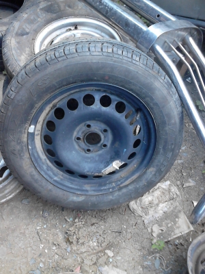 ล้อกะทะ ขอบ 16  ขนาด 5 รู  TOYOTA   215/60R16 TEL.081-427-3941