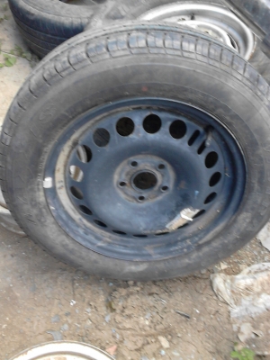 ล้อกะทะ ขอบ 16  ขนาด 5 รู  TOYOTA   215/60R16 TEL.081-427-3941