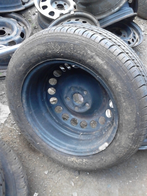 ล้อกะทะ ขอบ 16  ขนาด 5 รู  TOYOTA   215/60R16 TEL.081-427-3941