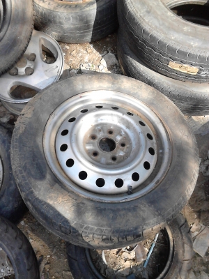 ล้อกะทะ ขอบ 16  ขนาด 5 รู  TOYOTA   215/60R16 TEL.081-427-3941