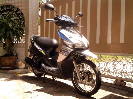 ขออนุญาติขาย Honda Click Combi Brake มือเดียว โอนให้ฟรีครับ