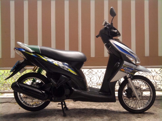 ขออนุญาติขาย Honda Click Combi Brake มือเดียว โอนให้ฟรีครับ ขออนุญาติขาย Honda Click Combi Brake มือเดียว โอนให้ฟรีครับ