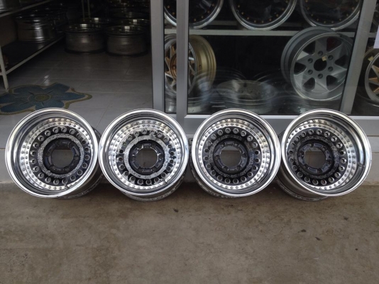 ขายล้อหยดน้ำแท้ญี่ปุ่น ขอบ 15X9" 6 รู ออฟลึก 5 นิ้ว มี 2 ชุดครับ ขายล้อหยดน้ำแท้ญี่ปุ่น ขอบ 15X9" 6 รู ออฟลึก 5 นิ้ว มี 2 ชุดครับ