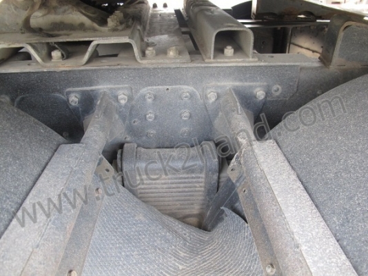 รถ HINO หัวลาก รุ่น FM2PK