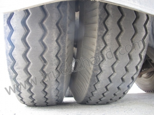 รถ HINO หัวลาก รุ่น FM2PK