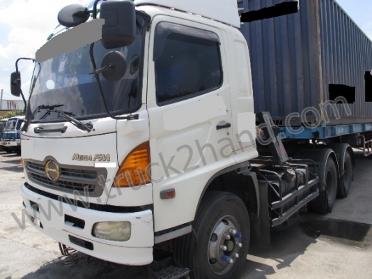 รถ HINO หัวลาก รุ่น FM2PK
