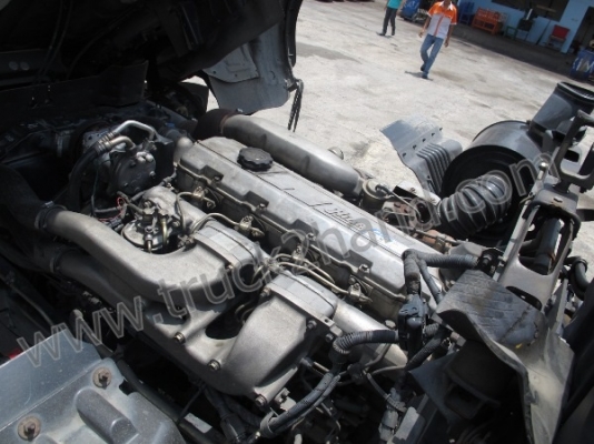 รถ HINO หัวลาก รุ่น FM2PK