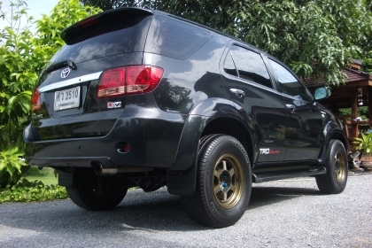 ขายฟอร์จูนเนอร์ แต่งสวย มือเดียว ราคาโดนๆ