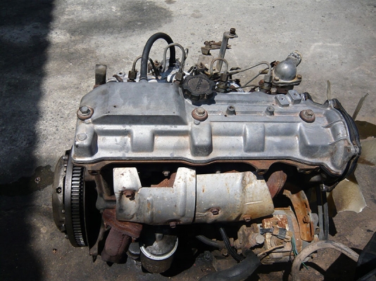 ขายเครื่องยนต์ดีเซล TOYOTA 2L 2.45