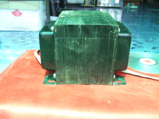 ขายหม้อแปลงไฟ 220ออก110v แอมสูงลูกใหญ่ขายถก 1000เดียว ขายหม้อแปลงไฟ 220ออก110v แอมสูงลูกใหญ่ขายถก 1000เดียว